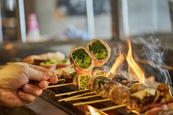Charcoal-grilled vegetable skewers and dumplings Hakata Uzumaki Kitasenju