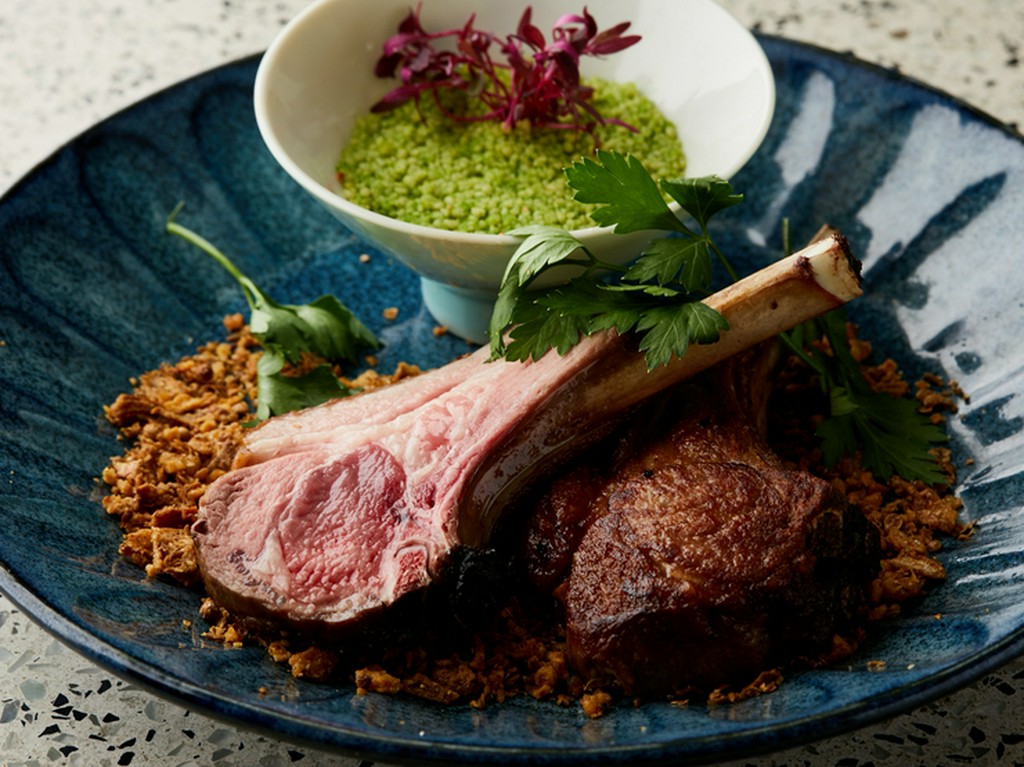 ラムのオリエンタルロースト　タブレ添え