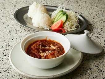 奥深い味わいがクセになる『激辛ケイジャンポークシチュー』