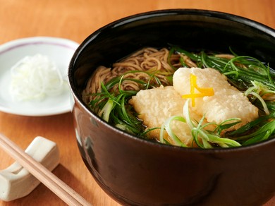 揚げ餅と京都九条葱のそば