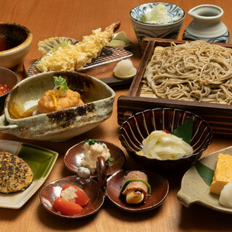 欅の全てが詰まった自慢のコースをご堪能ください。