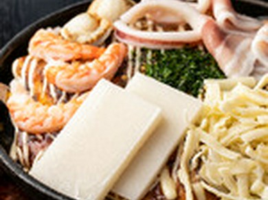 【人気NO.1】広島お好み焼き　スペシャル焼（豚、麺、餅、チーズ、イカ、海老、帆立）