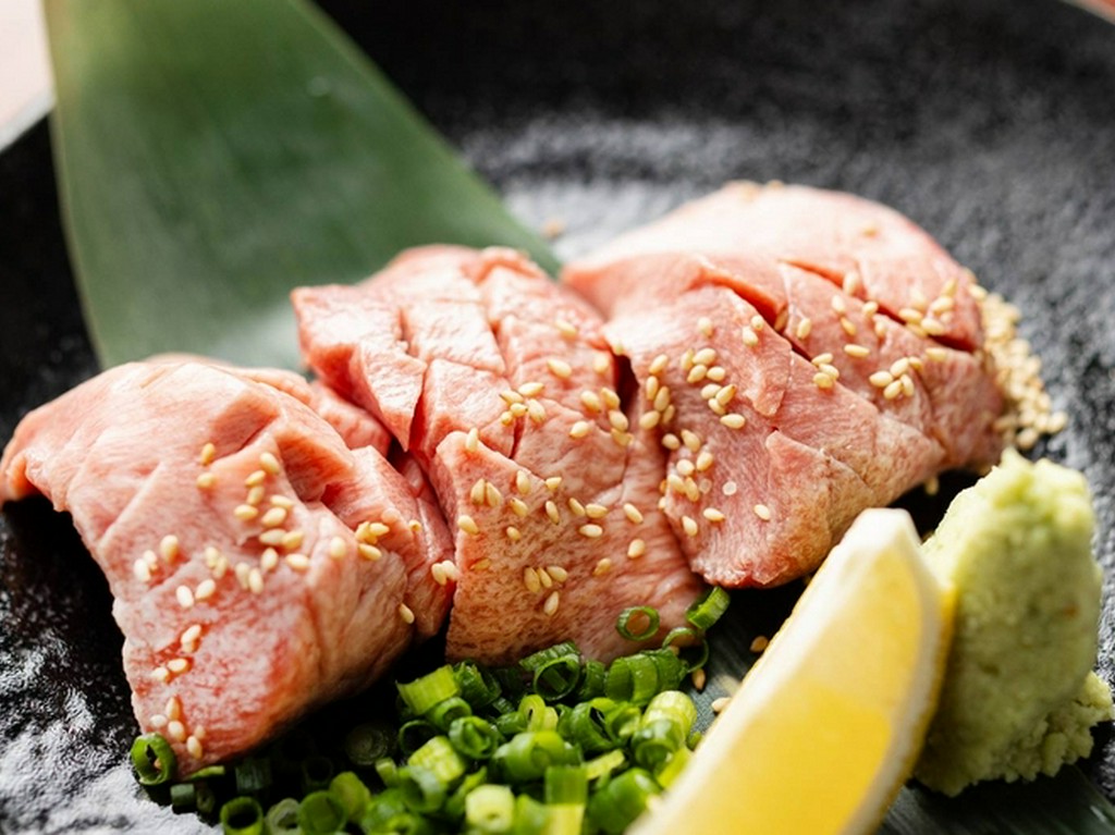 勇の極厚牛タン