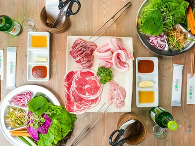 新鮮野菜とオススメお肉の組み合わせを提案『サンパセット』