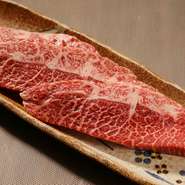 奥深い味わいの希少部位に思わず驚嘆！『黒毛和牛ミスジ』