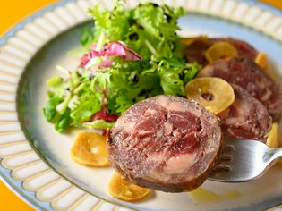 会津の馬肉を活かした『マチェレリア風生サラミ』