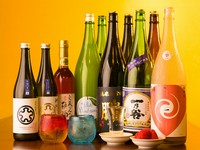 広島県はもちろん、全国より飲み頃の地酒を用意しています。当日のラインナップは是非お店でご確認ください。