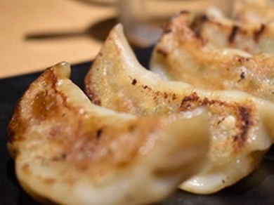 卑弥呼の肉汁餃子6個 【焼・水・揚】
