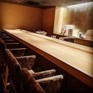 職人技を間近にできるカウンター席