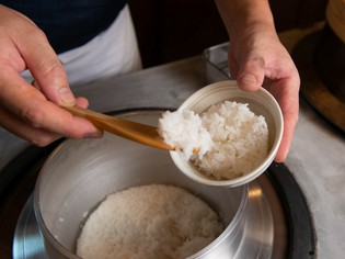 上質な素材を求め、『米』や一部の『野菜』は農家直送