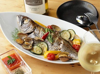 互いに寄り添うようにして成り立つ、食とお酒の調和を堪能