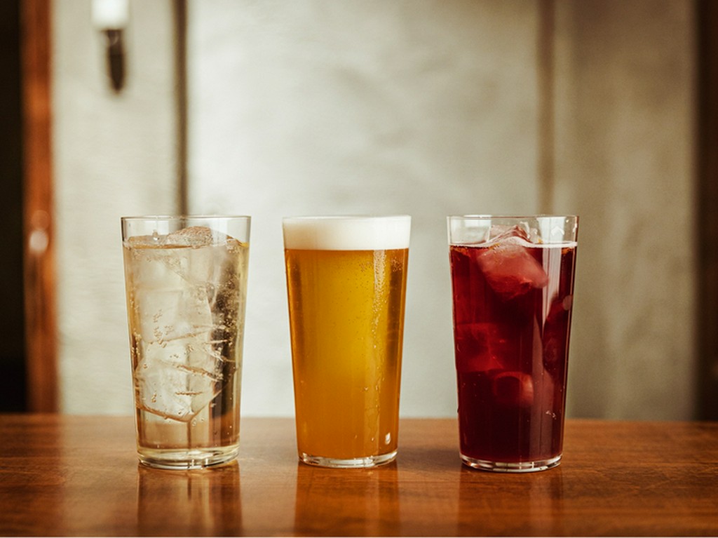 料理に合わせたオリジナルビール、カクテルも見逃せない！