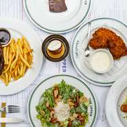 - CHOICE APPETIZER 1-ITEM -・カプレーゼ・ブッラータチーズ、パテ・ド・カンパーニュ　田舎風パテ、スパイシー・フライドチキン、シーザーサラダ、本日の前菜 