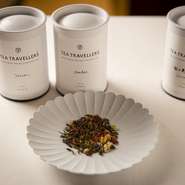 多彩なお酒とお茶があるから、誰とでも楽しめる