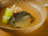 コースのクライマックス『あわびと海老真丈のお椀』
