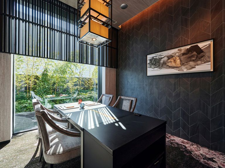 客室はすべて趣の異なる完全個室