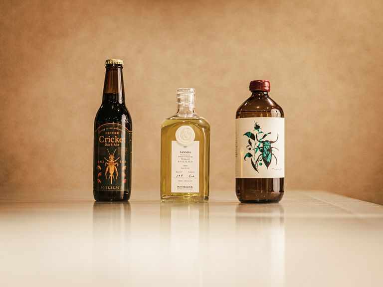 お酒でも冒険を。多彩なドリンクが登場するペアリングも人気