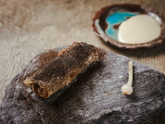 鮮烈な旨さ！　 食材の新たな可能性に挑む『ドジョウ 　のびる』