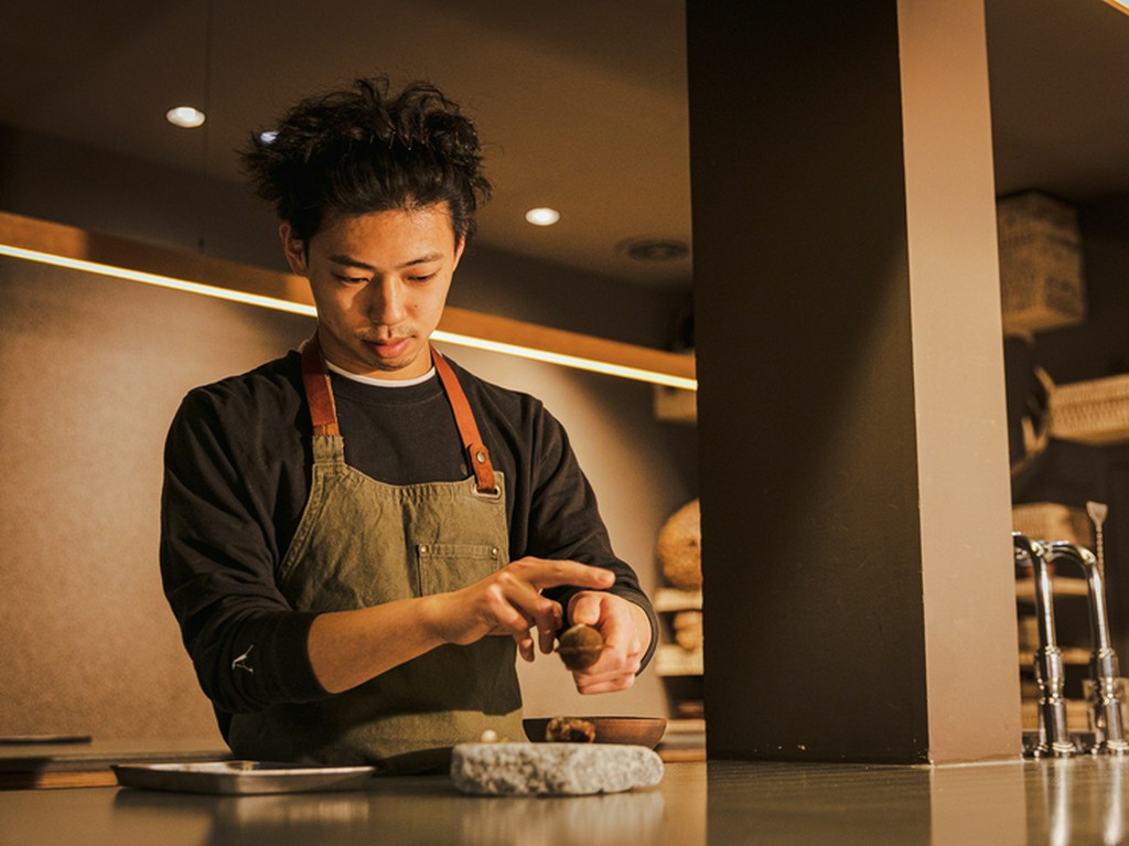 虫料理が初めての人も安心して楽しめる、味わいと工夫を心がける