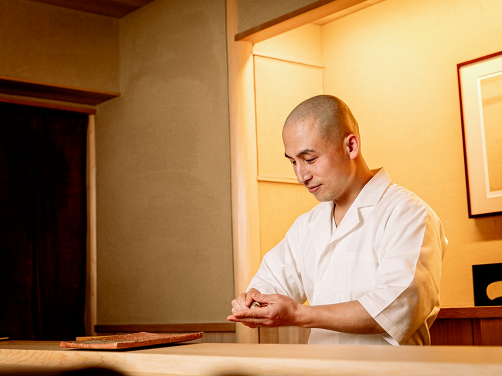 握りがメインのコースで江戸前寿司の粋を感じて欲しい			