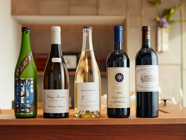 オイル寿司に合わせるのは、ワインと日本酒で				