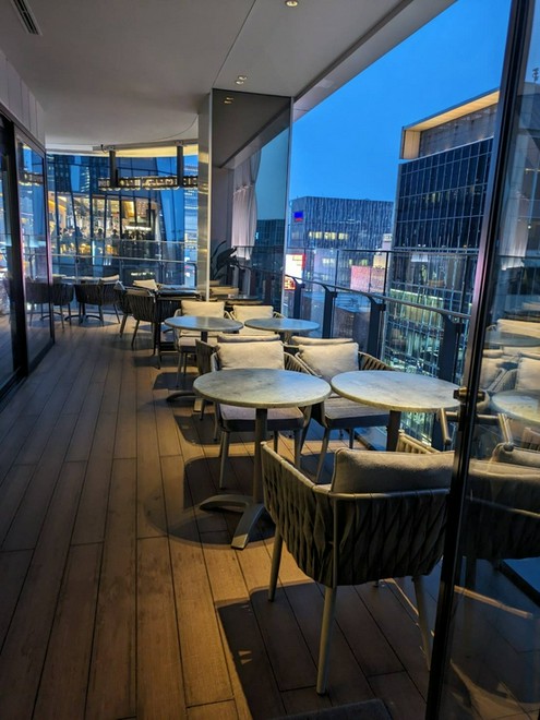 テラス席がある