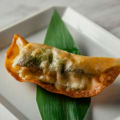 大分県日田市の大ぶりの鮎を使った季節の味 『鮎の春巻』