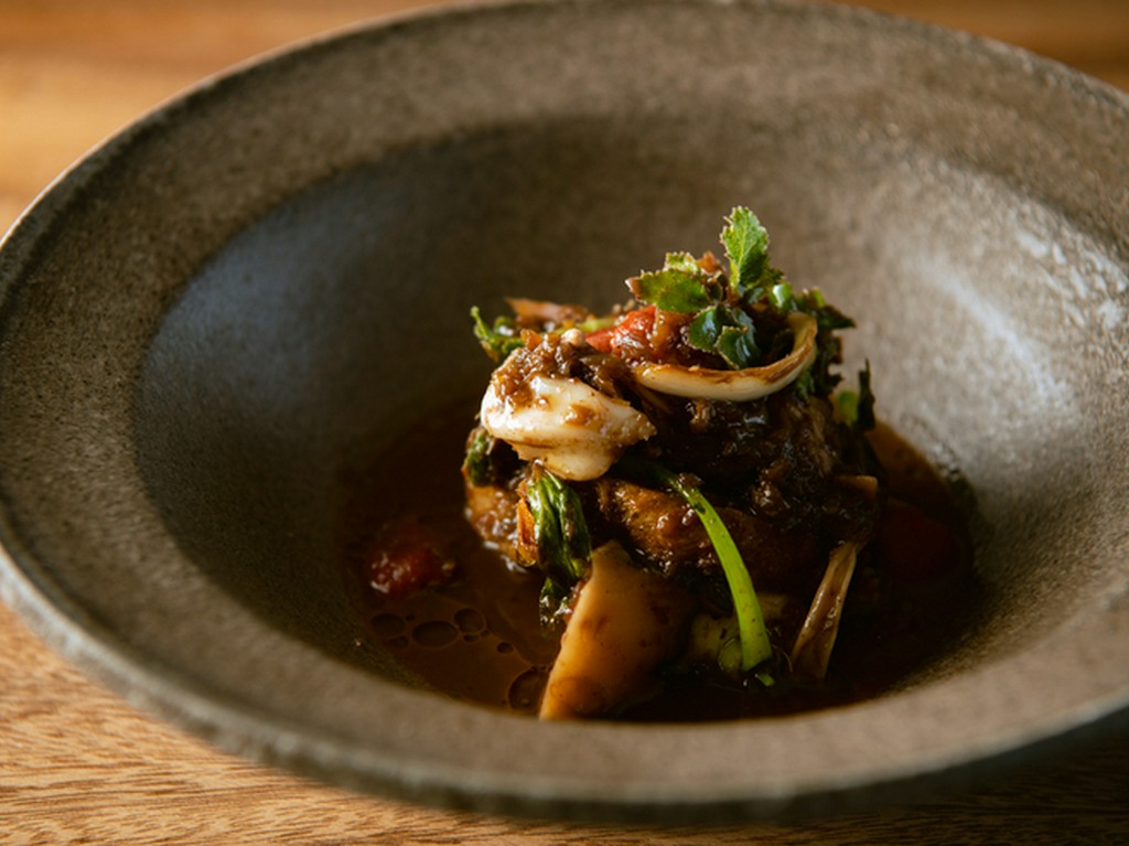 トスカーナ名物を能登の魚介で再現する『ズッパディペッシェ』