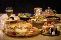 ［2/16-4/27］夜のアフタヌーンティー『ハイティー』