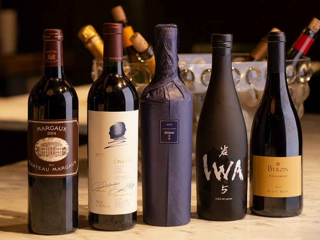 銘醸ワインから日本酒までペアリングで楽しんで				