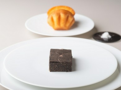 クラシックな料理を端正に表現『フォアグラ トリュフ』