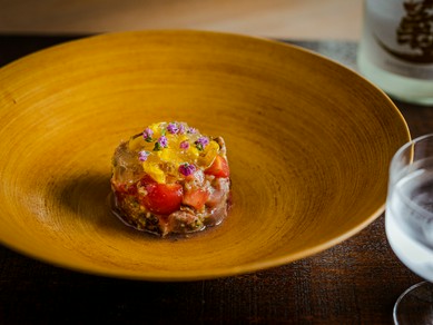 日本の素材や季節感が際立つ、軽やかなモダンフレンチ