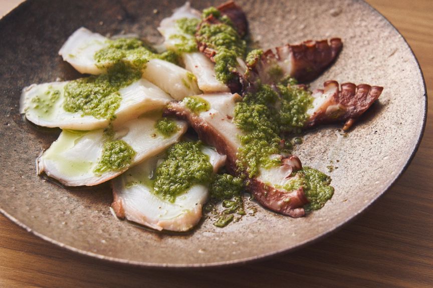 『北海道産水タコ、青ネギ山椒ソース』