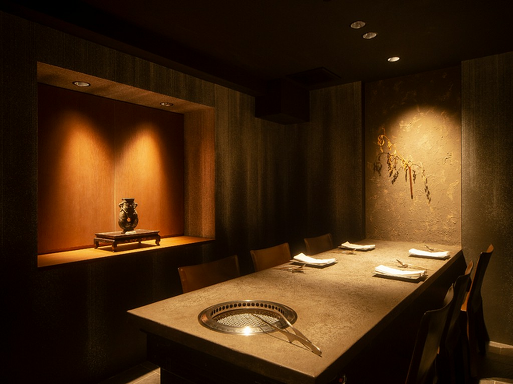 プライバシーをきちんと確保した店の造り