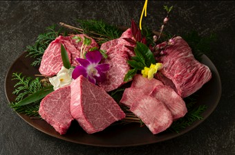 『日本で2店舗でしか取り扱っていない樺澤商店の黒毛和牛』