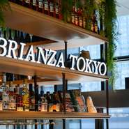 ※滞在可能時間：1時間30分
※ディナー時のお席のみのネット予約は、お1人様1ドリンク2フード以上、又はコース＋1ドリンクのご注文お願いしております。（2フードにデザートは含まれません）
※ご予約時必ずお席を指定してご予約ください。
※時間変更、人数変更は当日の0時までご変更できます。それ以降はキャンセル料を頂戴しております。
※電話でのご対応は受け付けていません。

以上よろしくお願いいたします。