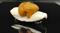 もはやアワビも超える！『魚沼天恵菇とウニの握り』