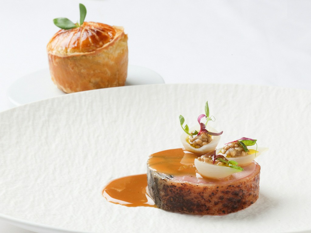 『信州豚　松本産　豚舌／ベーコン』