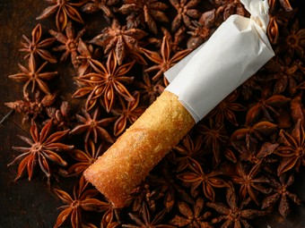 お店のストーリーが込められた『鳩とアニス』