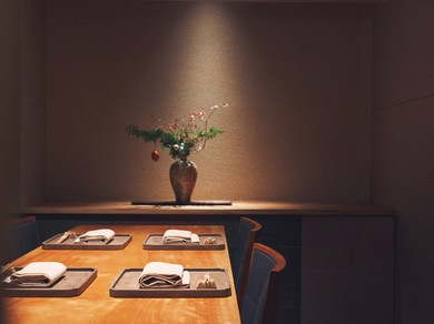 接待や家族の行事にぴったりの完全個室						