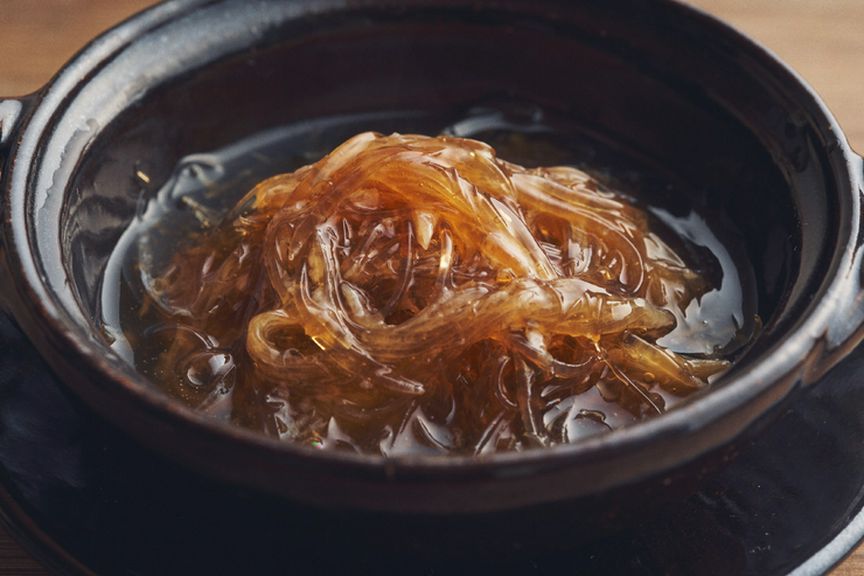 和の出汁で味を含ませた『フカヒレ なす 生姜』