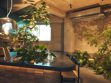 キッチンの臨場感もご馳走。特別感のあるシェフズカウンター