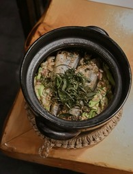 旬の食材の土鍋ご飯