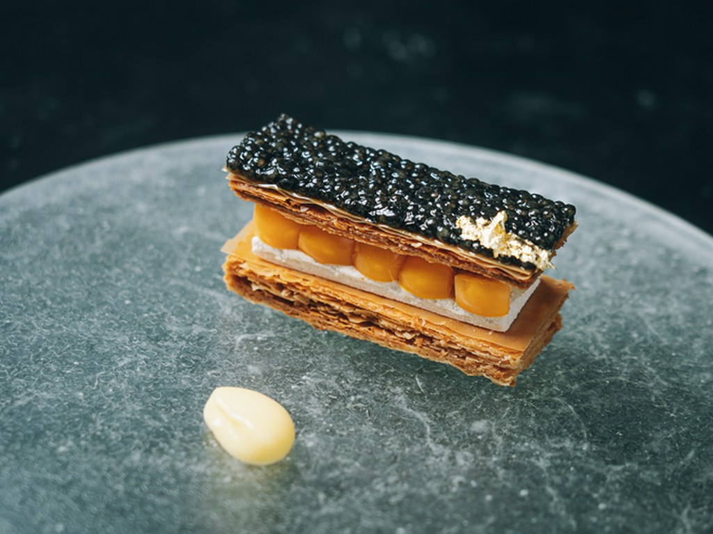 キャビア・ミルフィーユ 