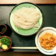 小510円／中550円／大590円