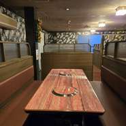 2階：テーブル席（8名様まで）