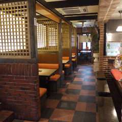 【愛顔の認証店取得済】消毒液を設置し、飛沫防止ビニールを設置