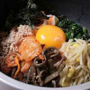 辛さの苦手な方やお子様には辛さを抑えて調理いたします。お気軽にお申しつけください。

※石焼ピビンバは年末年始、ゴールデンウィーク、お盆などの期間中は都合によりお休みさせていただきます。