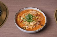 野菜とキムチと肉の辛めの雑炊