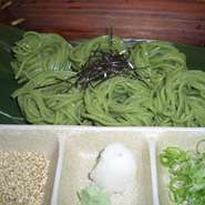 茶蕎麦、温冷どちらかで
